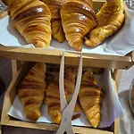Cit'hotel Le Quai 9 מלון