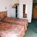 מלון Cit'hotel Le Quai 9 2*