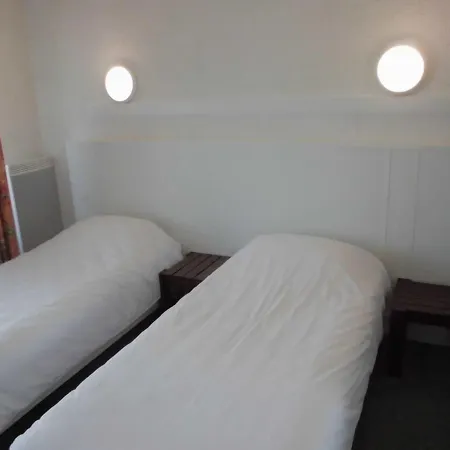 Le 2*