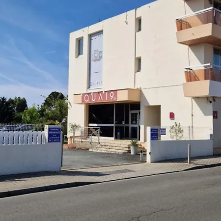 Cit'hotel Le Quai 9 , Ex Le Challans