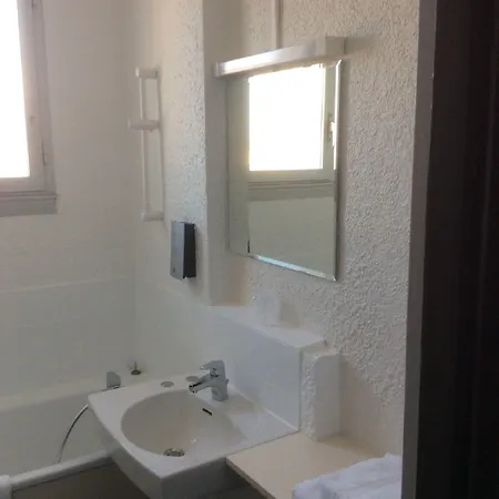 מלון Cit'hotel Le Quai 9 , Ex Le