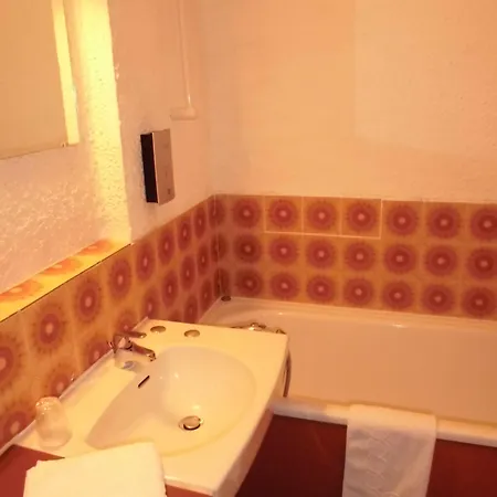 Cit'hotel Le Quai 9