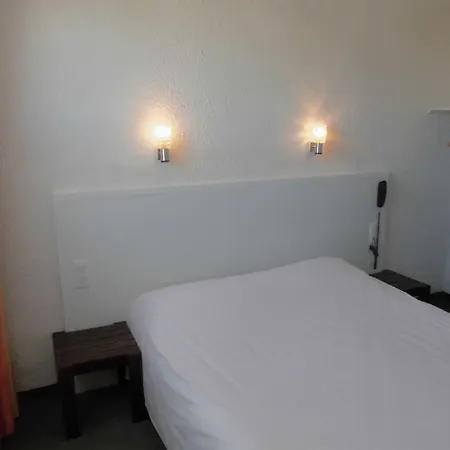 Cit'hotel Le Quai 9 2*