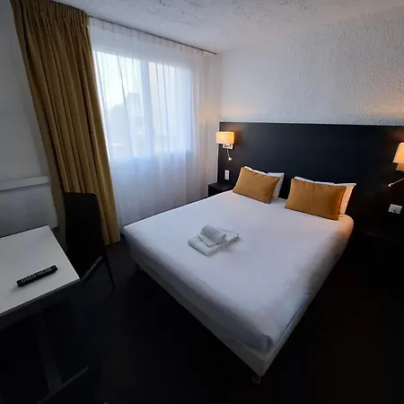 Cit'hôtel Le Quai 9 , Ex Le Hotel Challans
