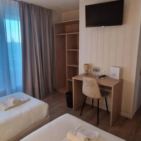 Cit'hotel Le Quai 9 , Ex Le Hotel