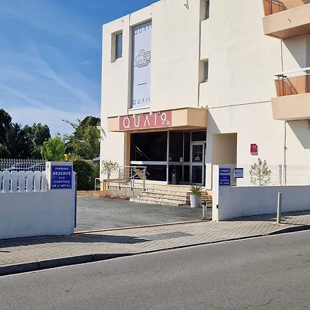 Cit'hotel Le Quai 9 Hotel 2*