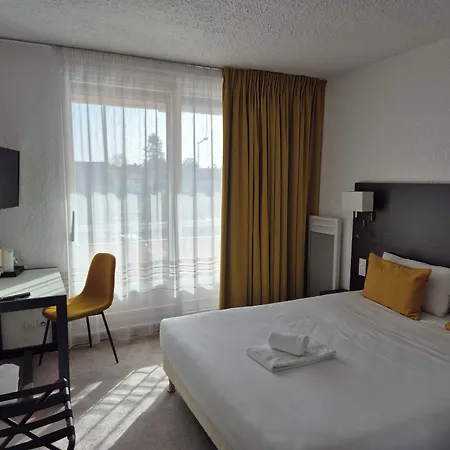 Cit'hotel Le Quai 9 ホテル 2*
