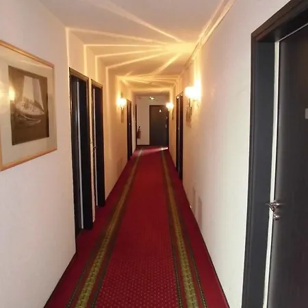 Cit'hotel Le Quai 9 Hotel Challans