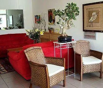 Cit'hotel Le Quai 9 , Ex Le שאלאן