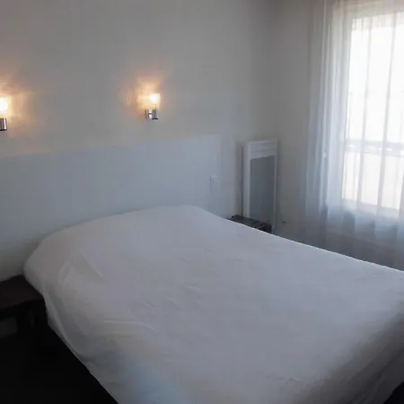 Hotel Le 2*
