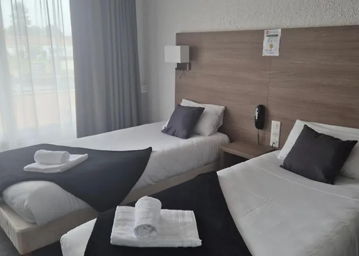 Hotel Cit'hotel Le Quai 9 Challans