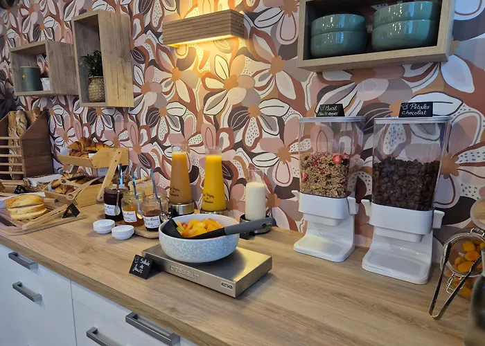 Hotel Cit'hotel Le Quai 9 2*