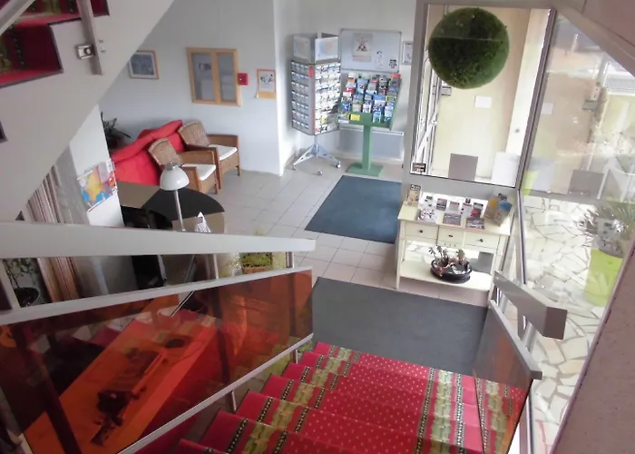 Cit'hotel Le Quai 9 2* Challans