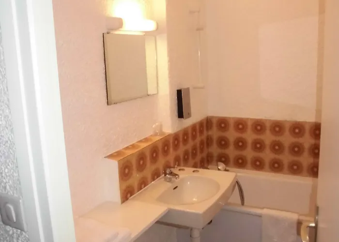 Hotel Cit'hotel Le Quai 9 Challans