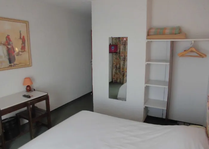 Hotel Cit'hotel Le Quai 9 2*