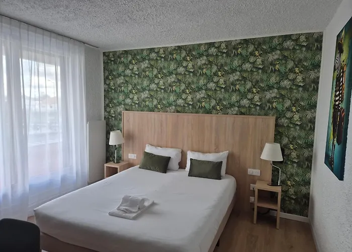 Cit'hotel Le Quai 9 2* Challans