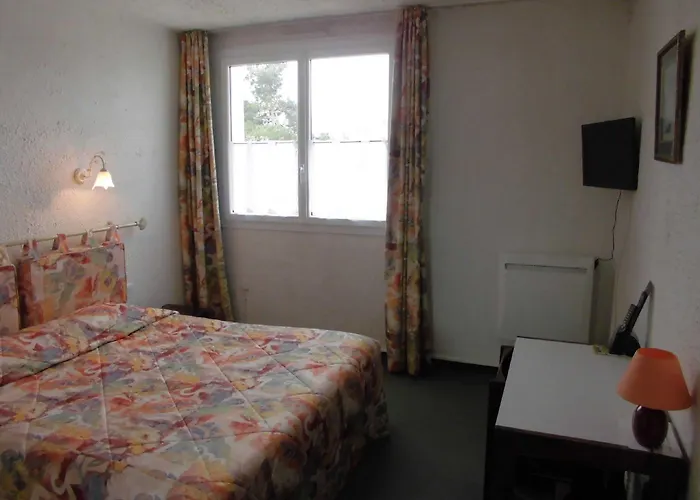 Cit'hotel Le Quai 9 Hotel 2*